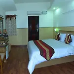Hotel Karat 87 Inn